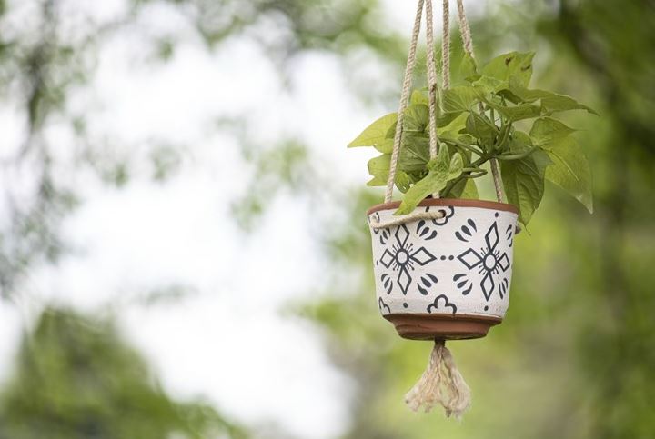 Straw and Jute Rope Hanging Planter – ShopTansy