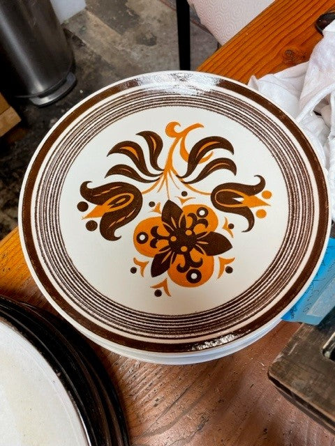Americana Vintage Ceramic Plate